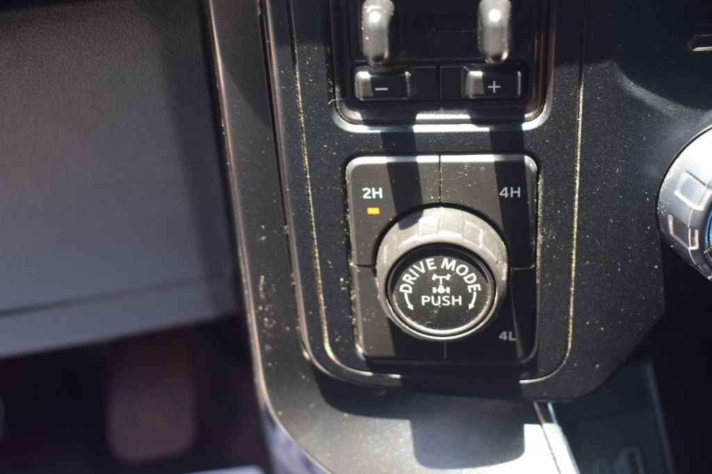 2022 Ford F-150 - $26,900