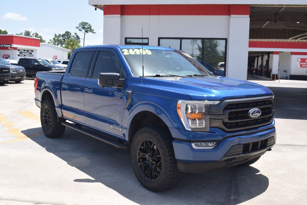 2022 Ford F-150 - $26,900
