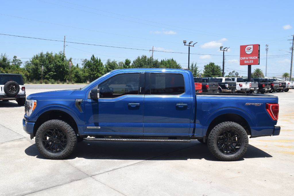 2022 Ford F-150 - $26,900