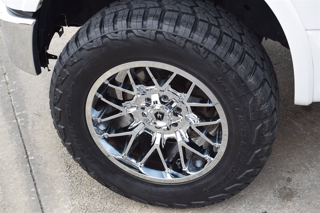 2015 Ford F150 Lariat photo