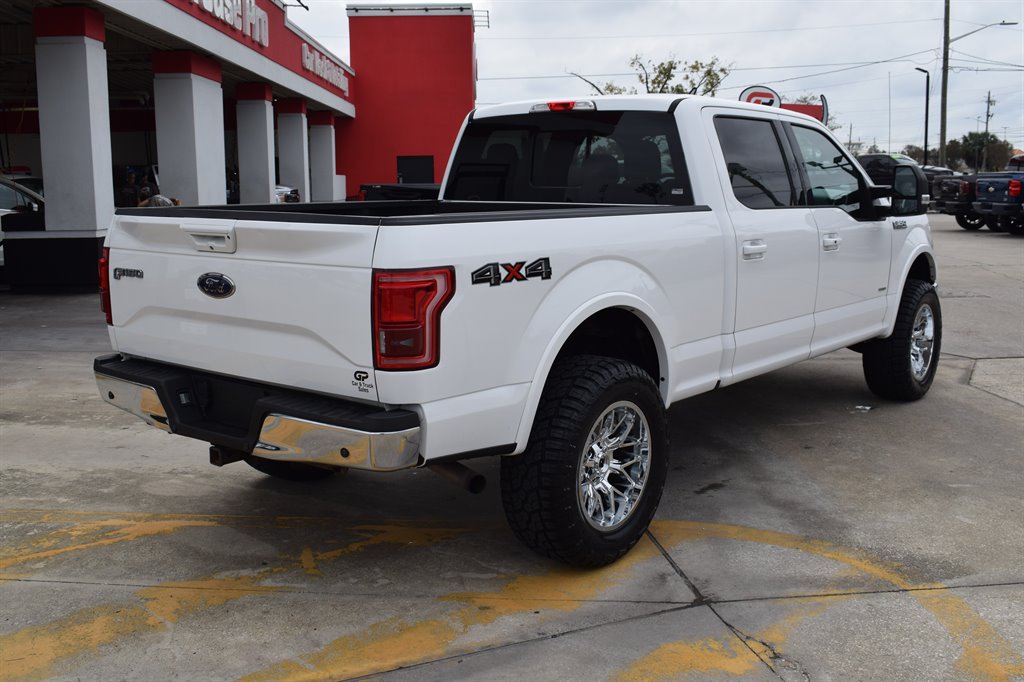 2015 Ford F150 Lariat photo