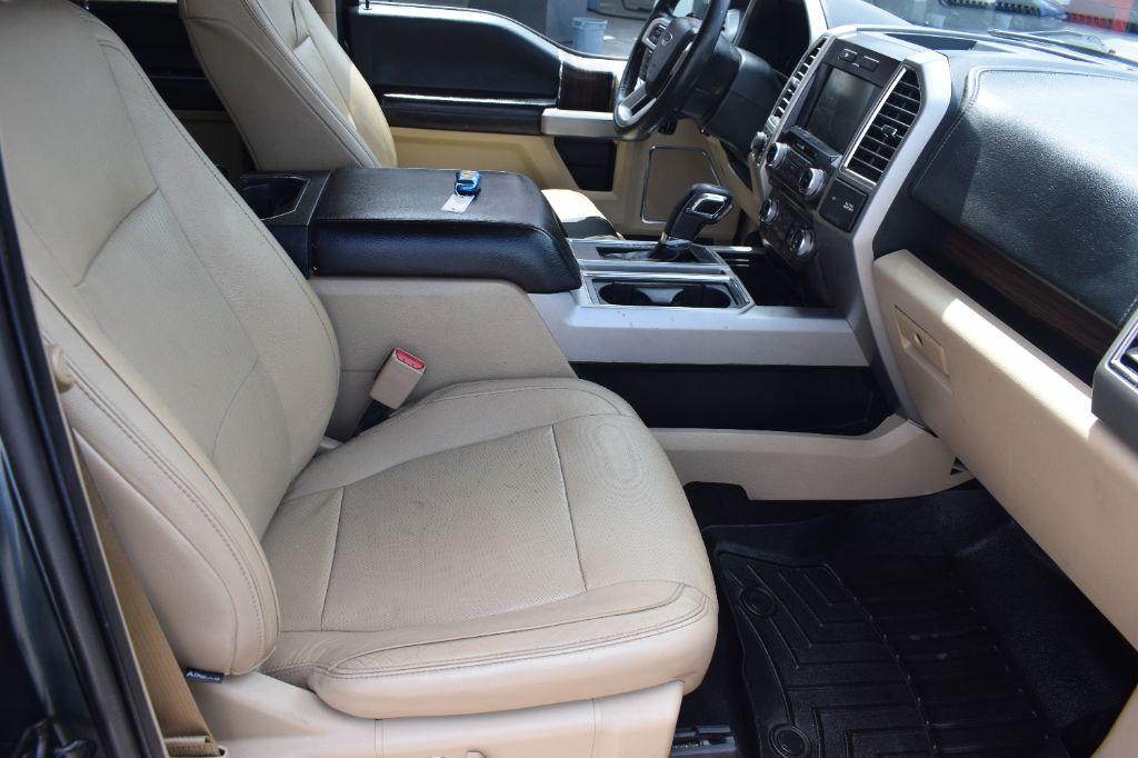 2015 Ford F150 - $15,299