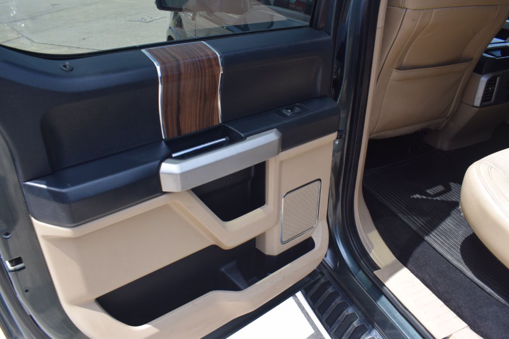 2015 Ford F150 - $15,299