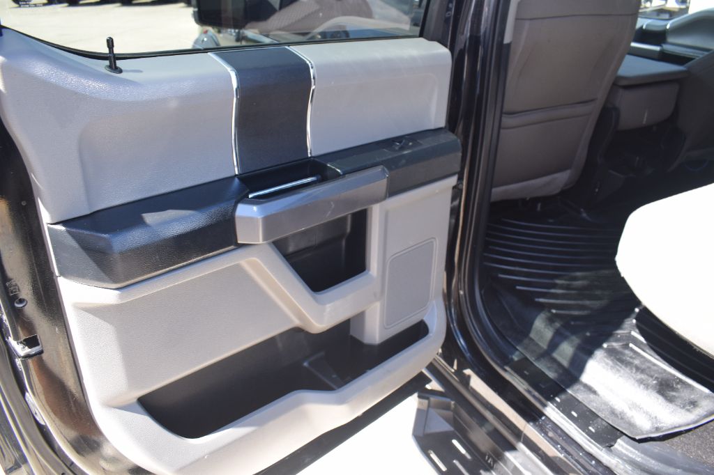 2019 Ford F-150 - $23,900