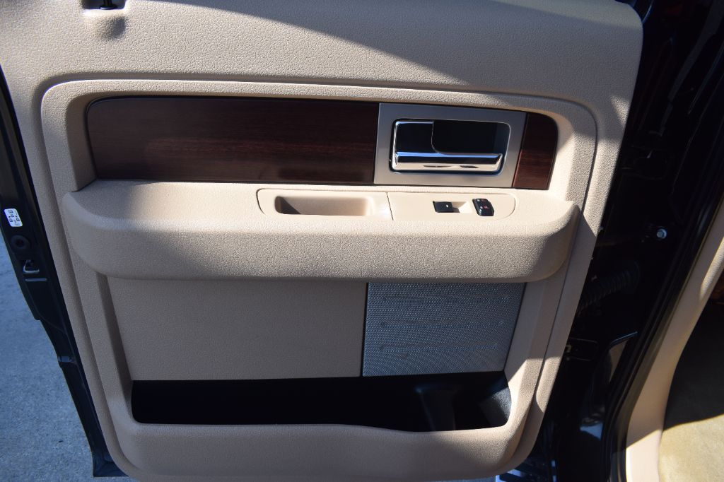 2013 Ford F-150 - $15,900