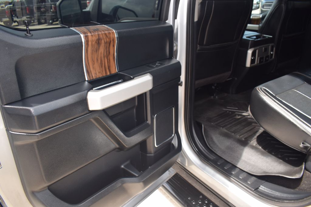 2020 Ford F-150 - $24,900