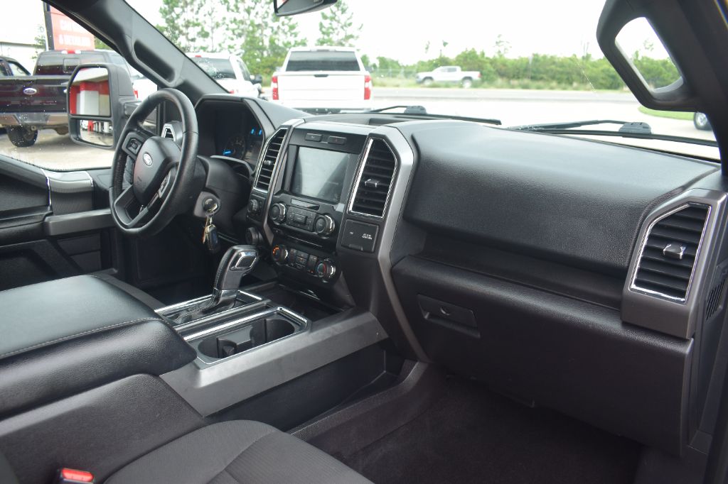 2016 Ford F-150 - $18,499