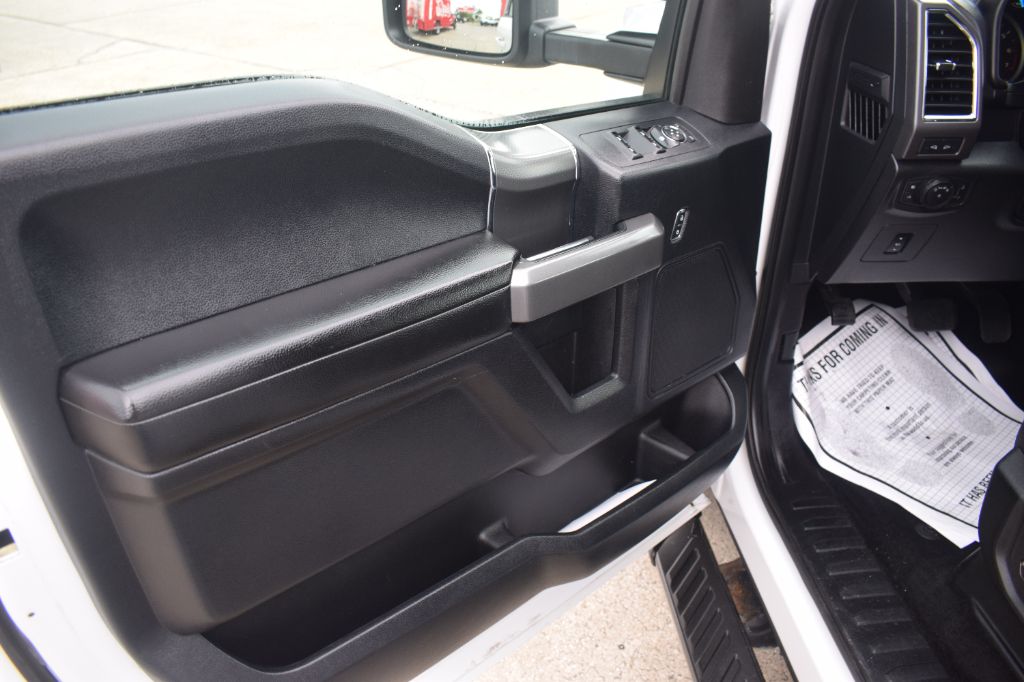 2016 Ford F-150 - $18,499