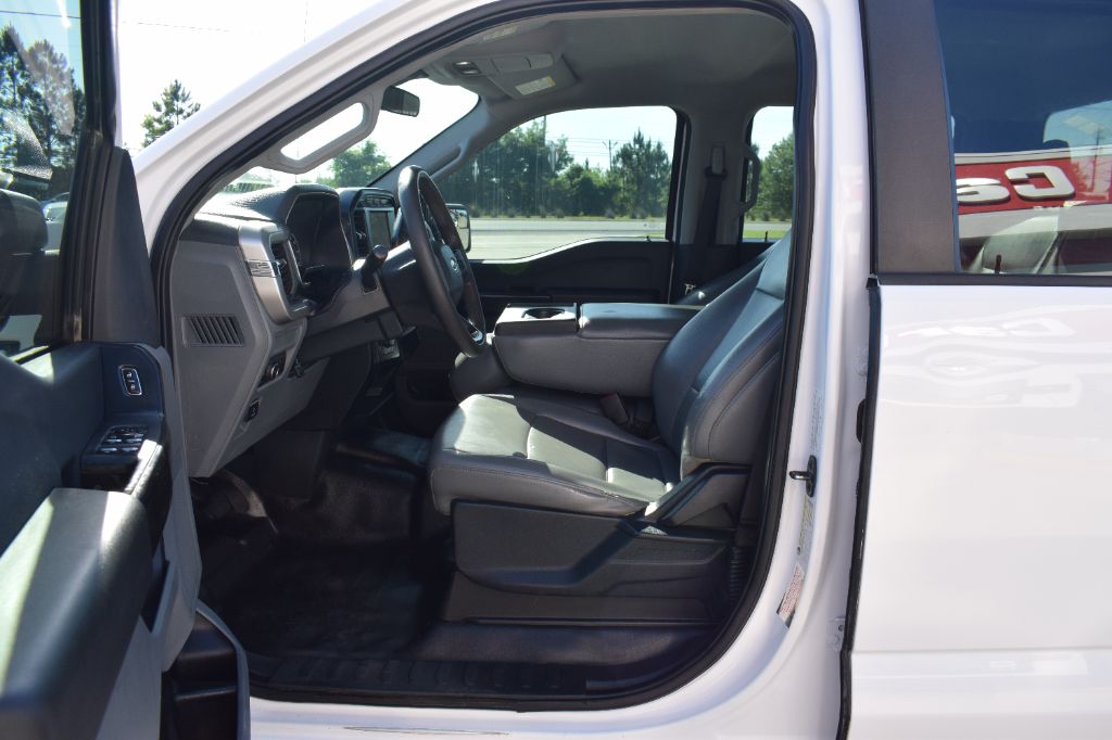 2021 Ford F-150 - $29,299