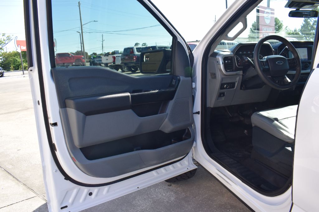 2021 Ford F-150 - $29,299