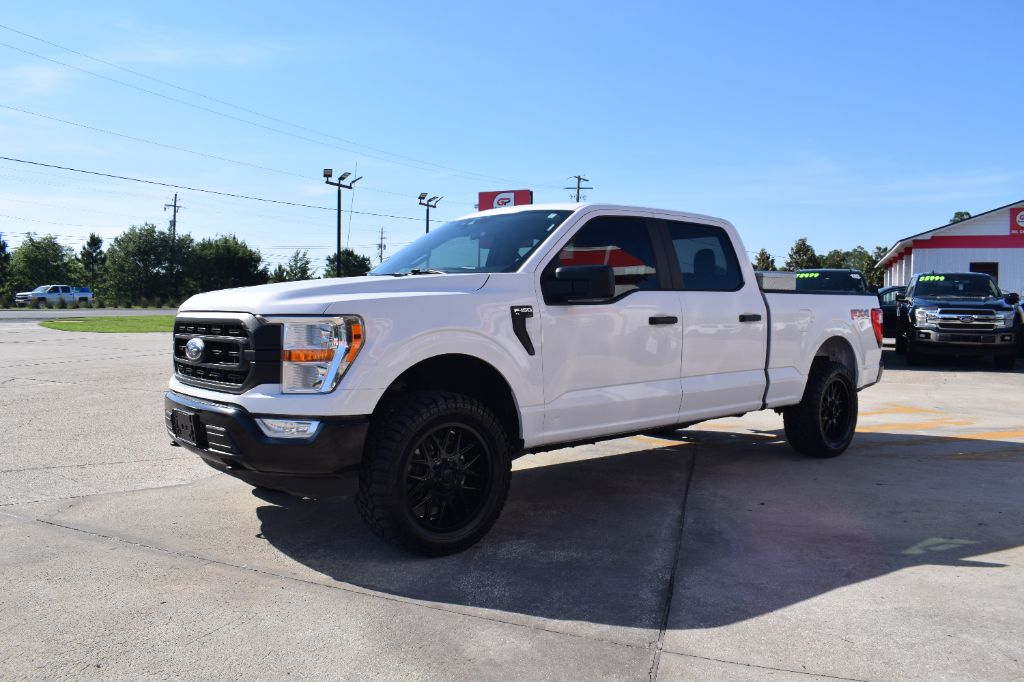 2021 Ford F-150 - $29,299