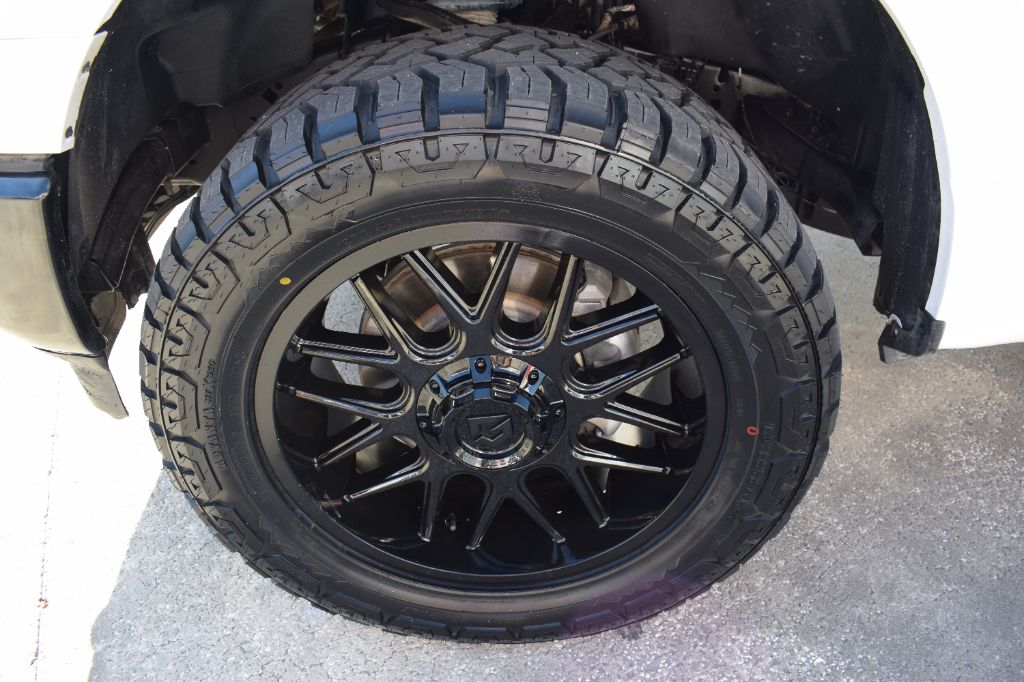 2021 Ford F-150 - $29,299