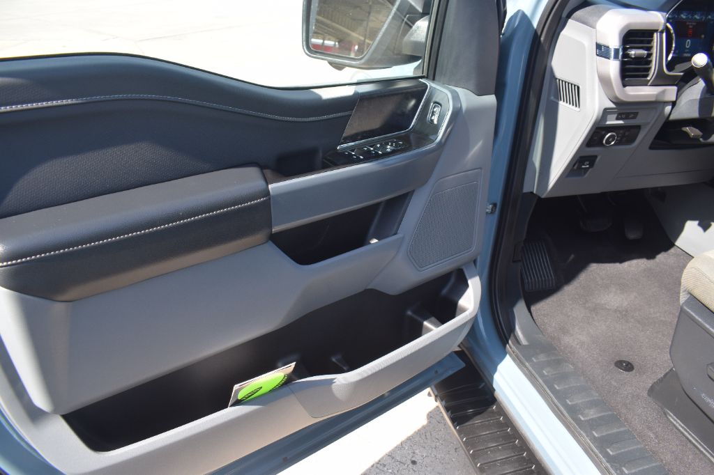 2023 Ford F-150 - $31,900