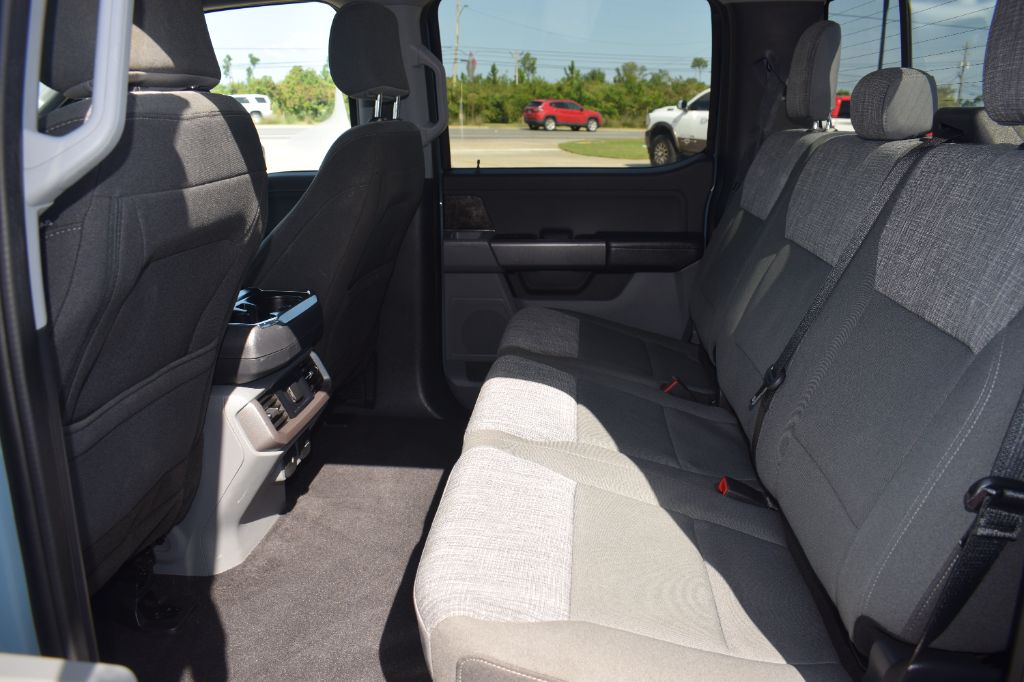 2023 Ford F-150 - $31,900