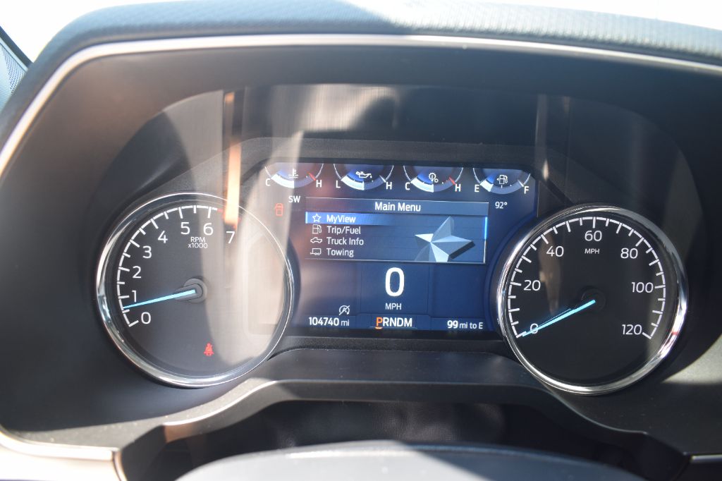 2023 Ford F-150 - $31,900