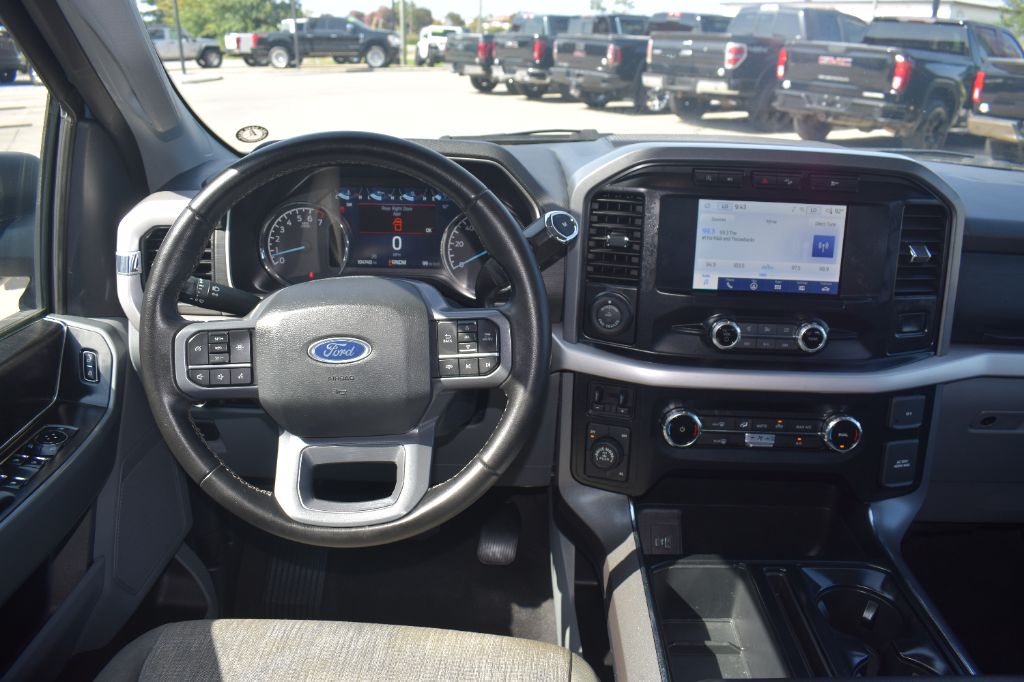 2023 Ford F-150 - $31,900