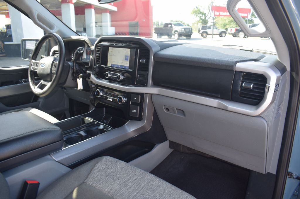 2023 Ford F-150 - $31,900