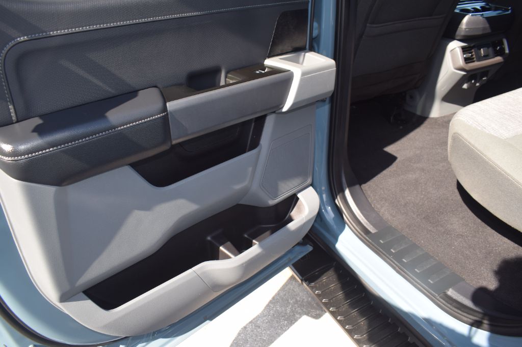 2023 Ford F-150 - $31,900