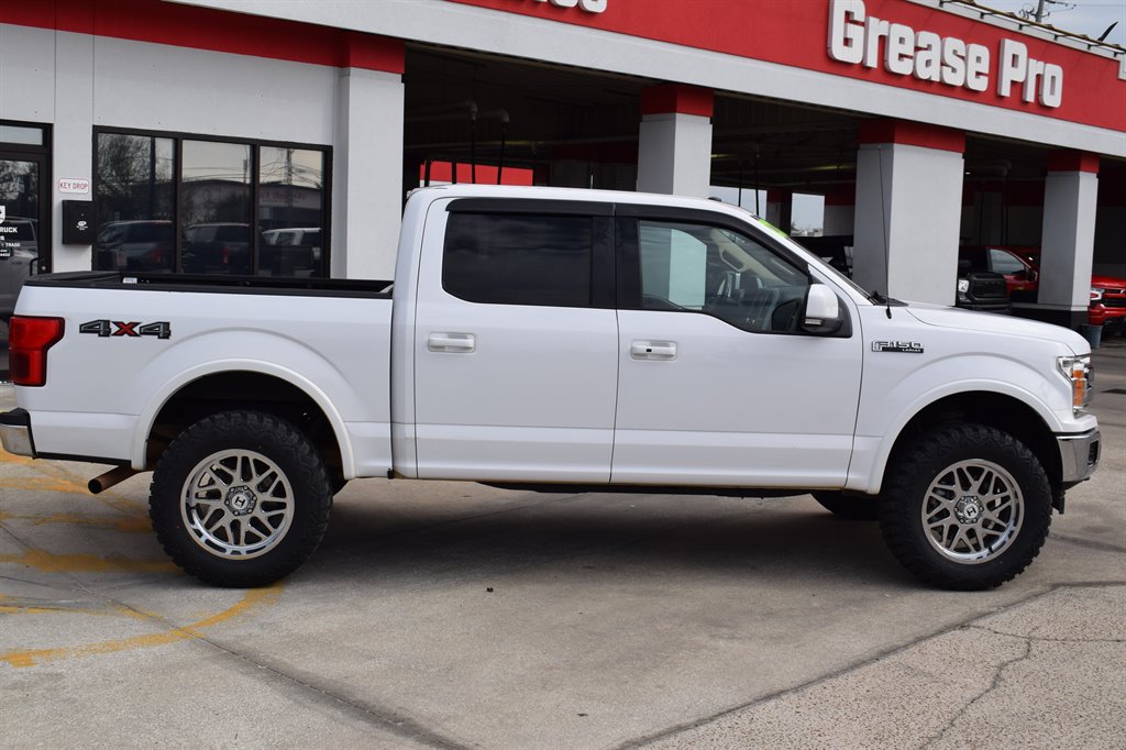2018 Ford F150 Lariat photo