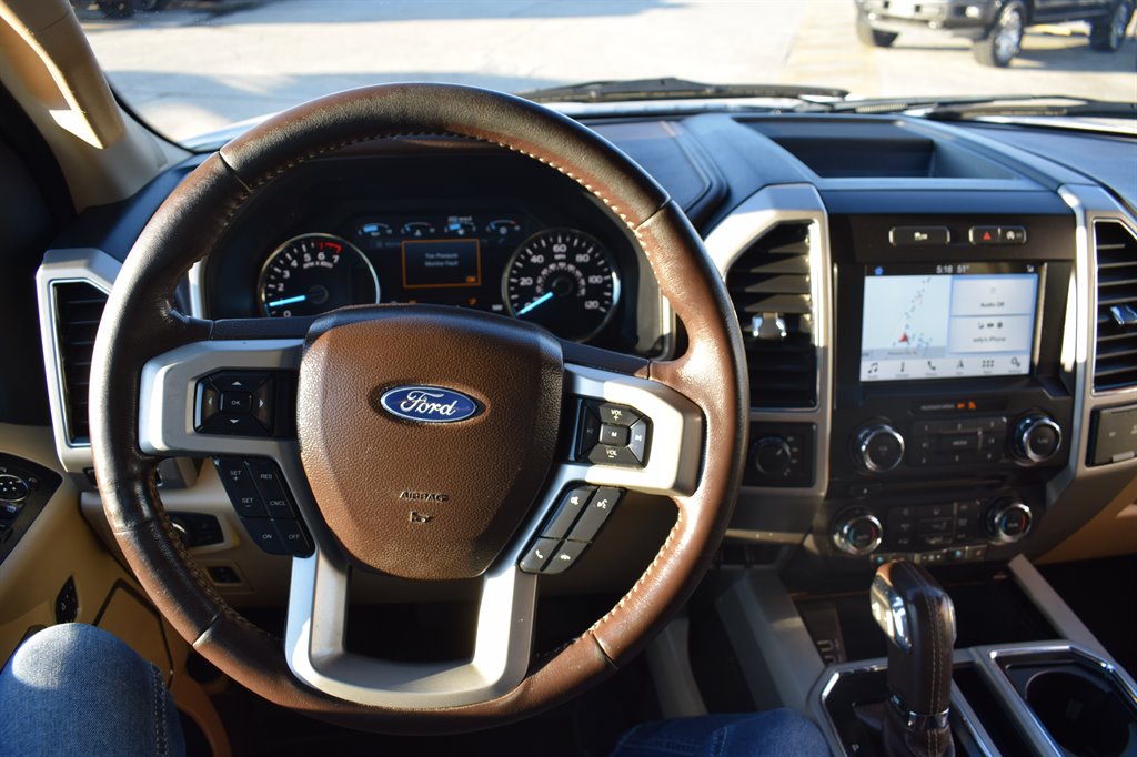 2018 Ford F150 Lariat photo