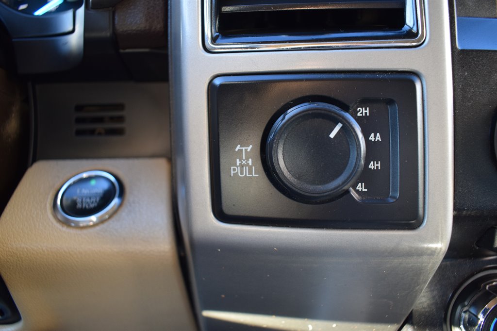 2018 Ford F150 Lariat photo