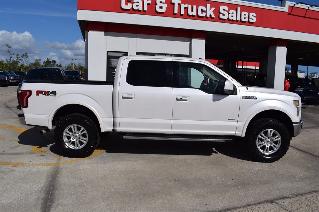 2016 Ford F150 Lariat photo