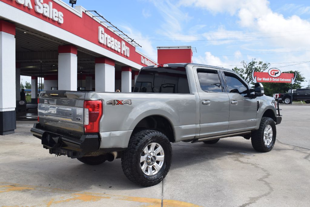 2019 Ford F-250 - $44,299