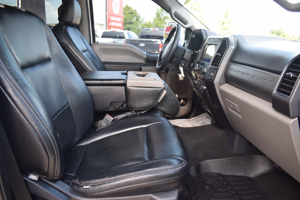 2022 Ford F-250 - $41,900