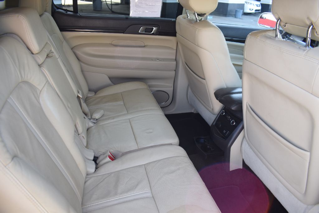 2014 Lincoln MKT - $9,900