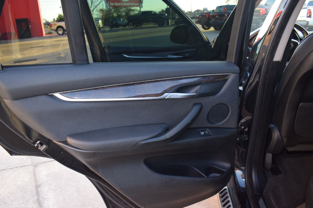 2016 BMW X5 - $7,999