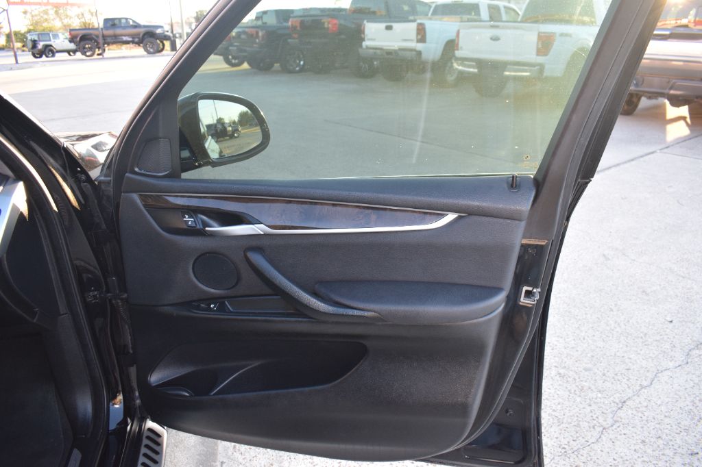 2016 BMW X5 - $7,999