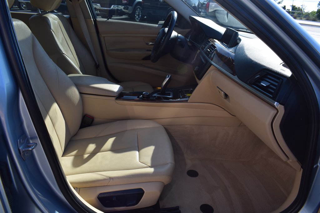 2013 BMW MDX 328i photo