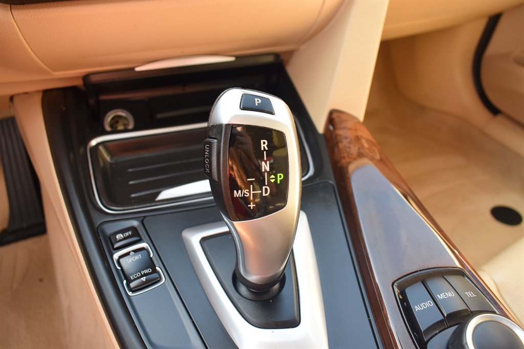 2013 BMW MDX 328i photo