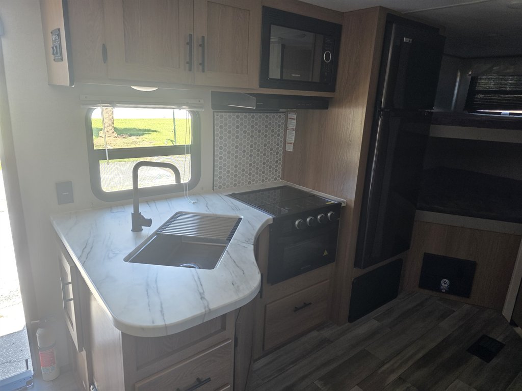 2023 Forest River Avenger - $16,900