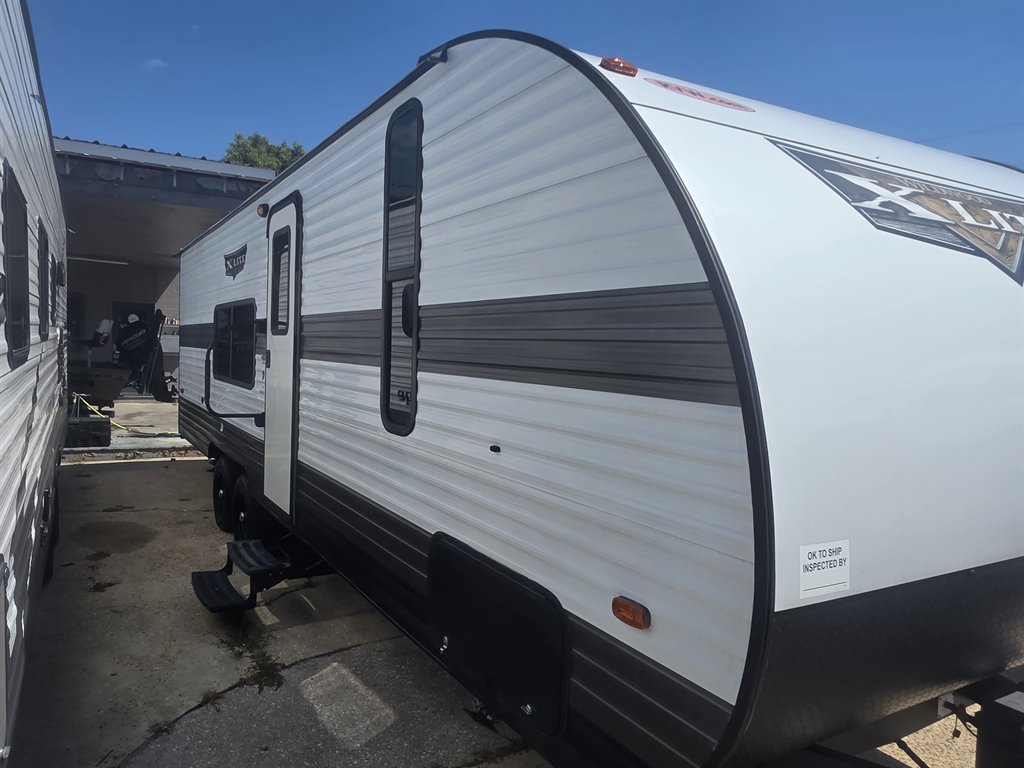 2023 Forest River Wildwood Towables - $17,900