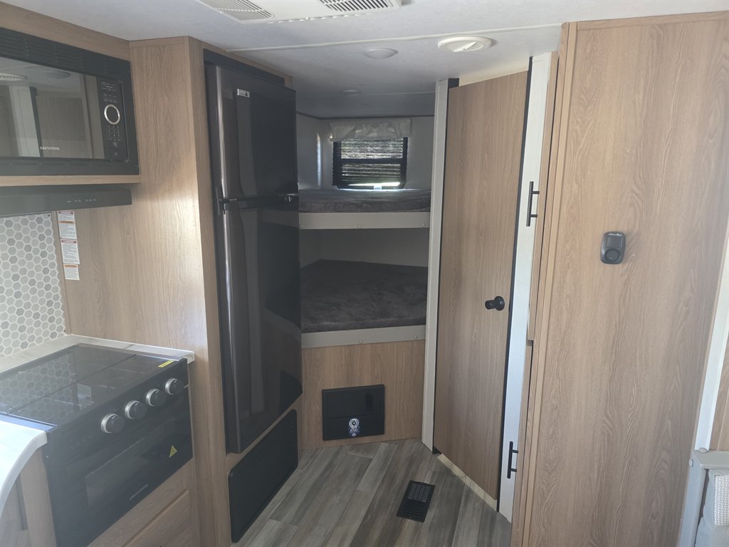 2023 Forest River Avenger - $16,900