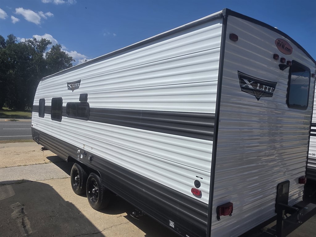 2023 Forest River Wildcat - $17,900