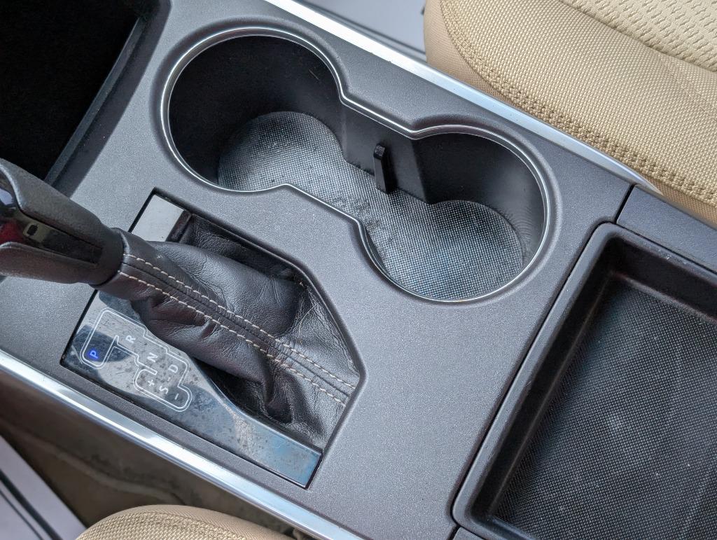 2015 Toyota Camry LE photo