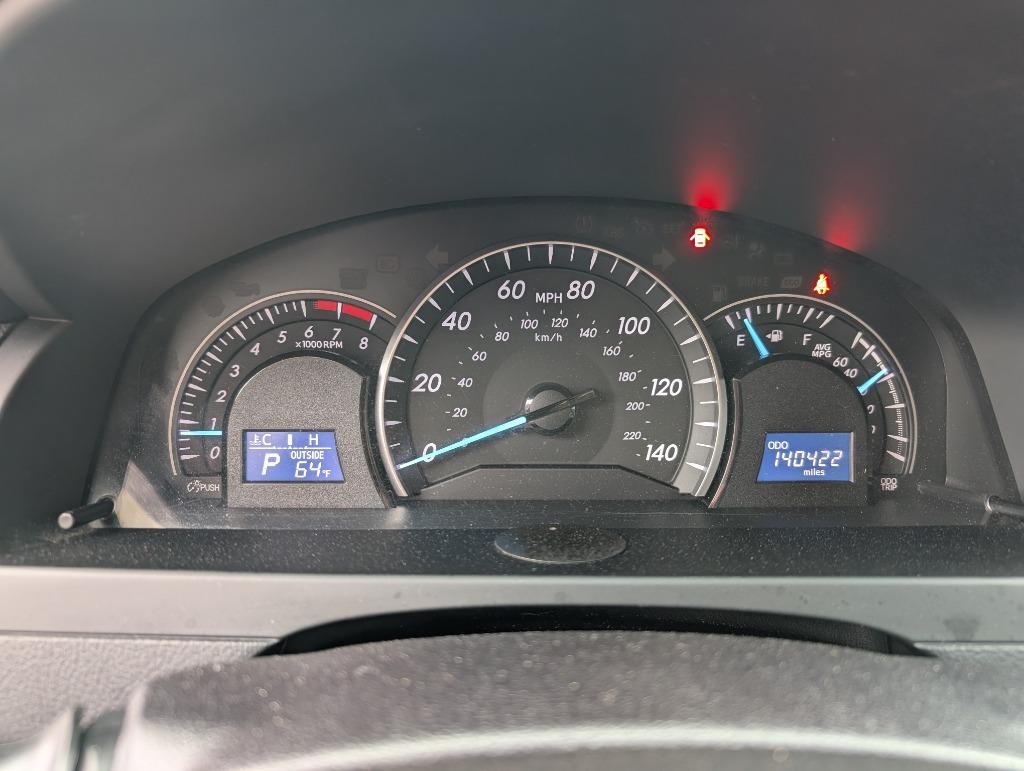 2015 Toyota Camry LE photo