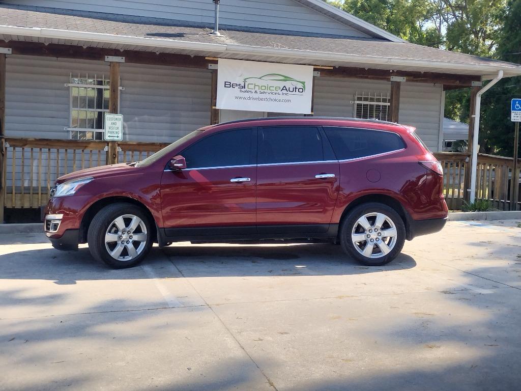 2016 Chevrolet Traverse LT photo