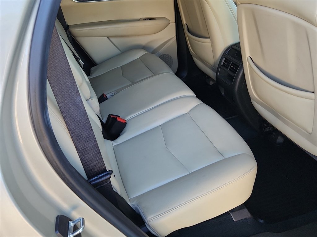 2017 Cadillac XT5 - $14,900