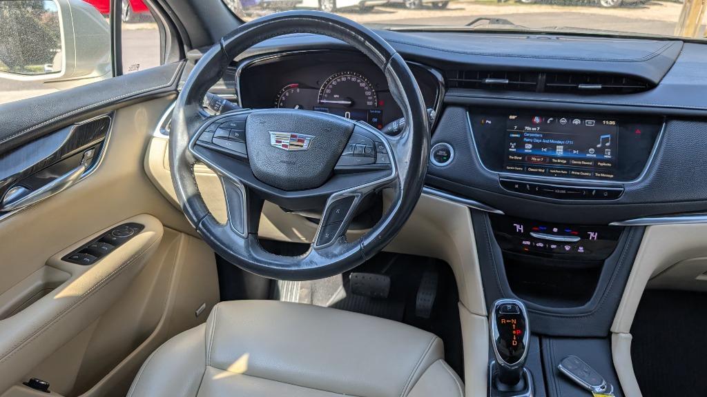 2017 Cadillac XT5 - $14,900