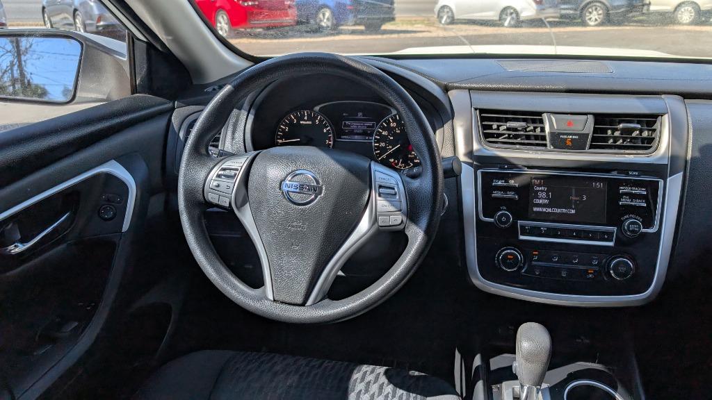 2018 Nissan Altima - $13,122