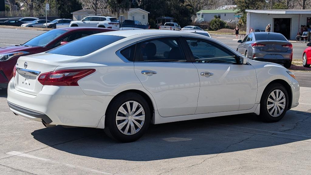 2018 Nissan Altima - $13,122