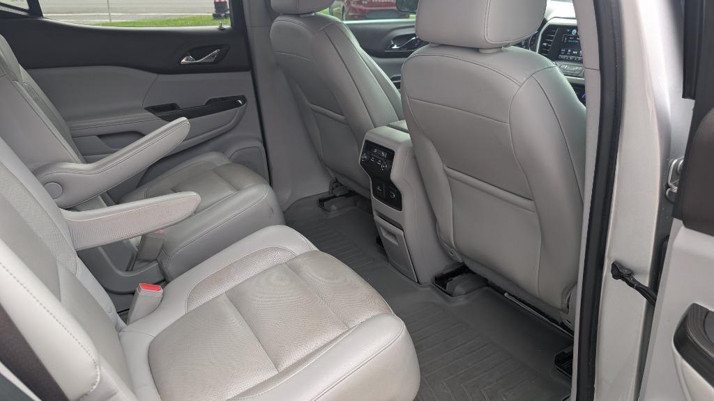 2017 GMC Acadia