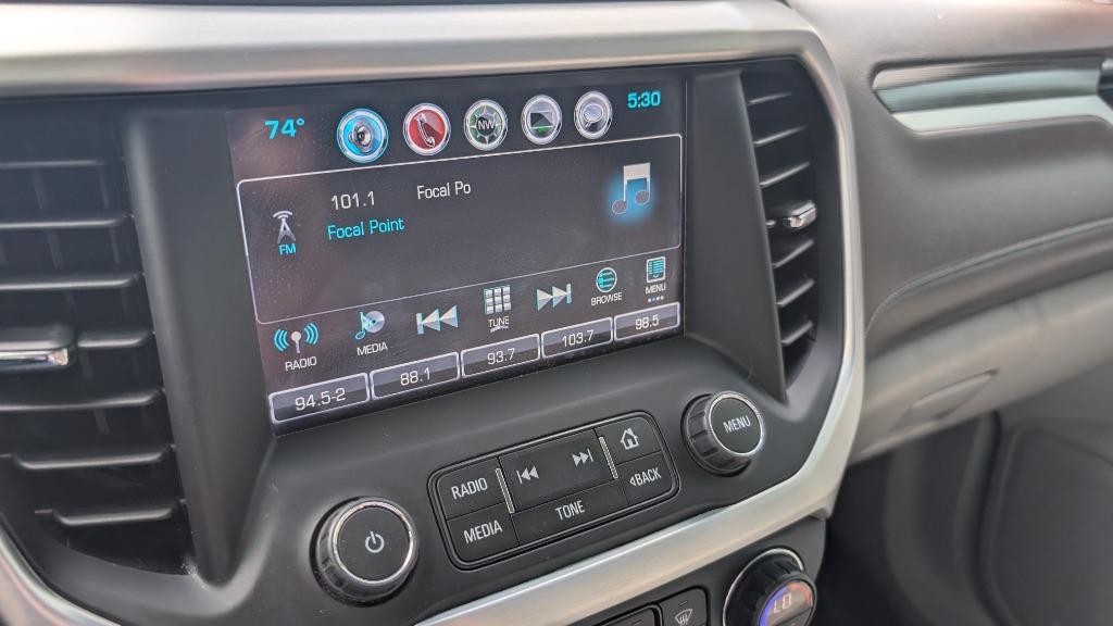 2017 GMC Acadia