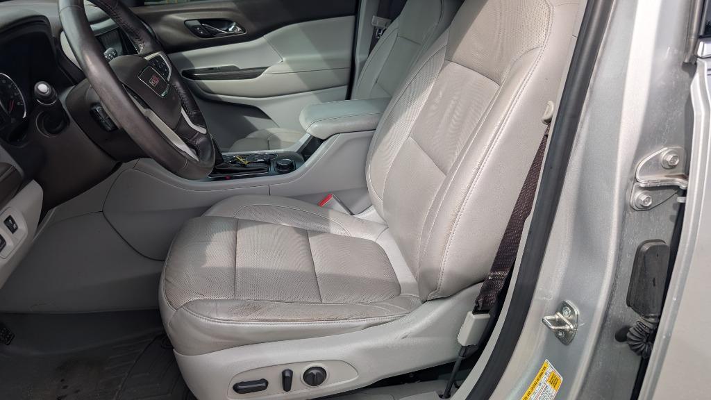 2017 GMC Acadia