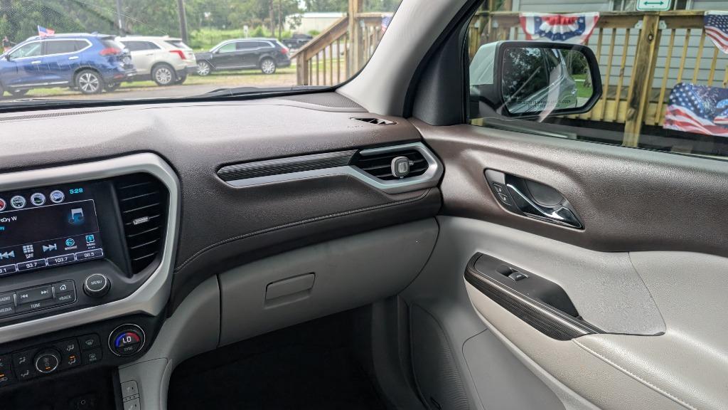 2017 GMC Acadia