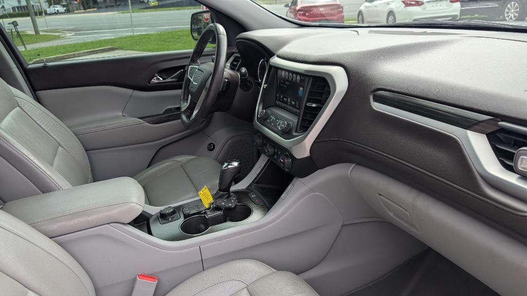 2017 GMC Acadia