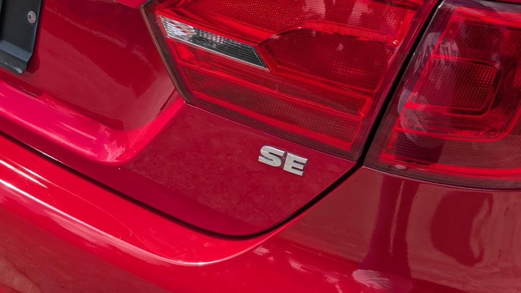 2014 Volkswagen Jetta - $7,825